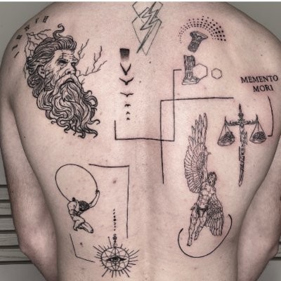 Blackwork geométrico — composición en espalda completa con Zeus, ángel y Memento Mori